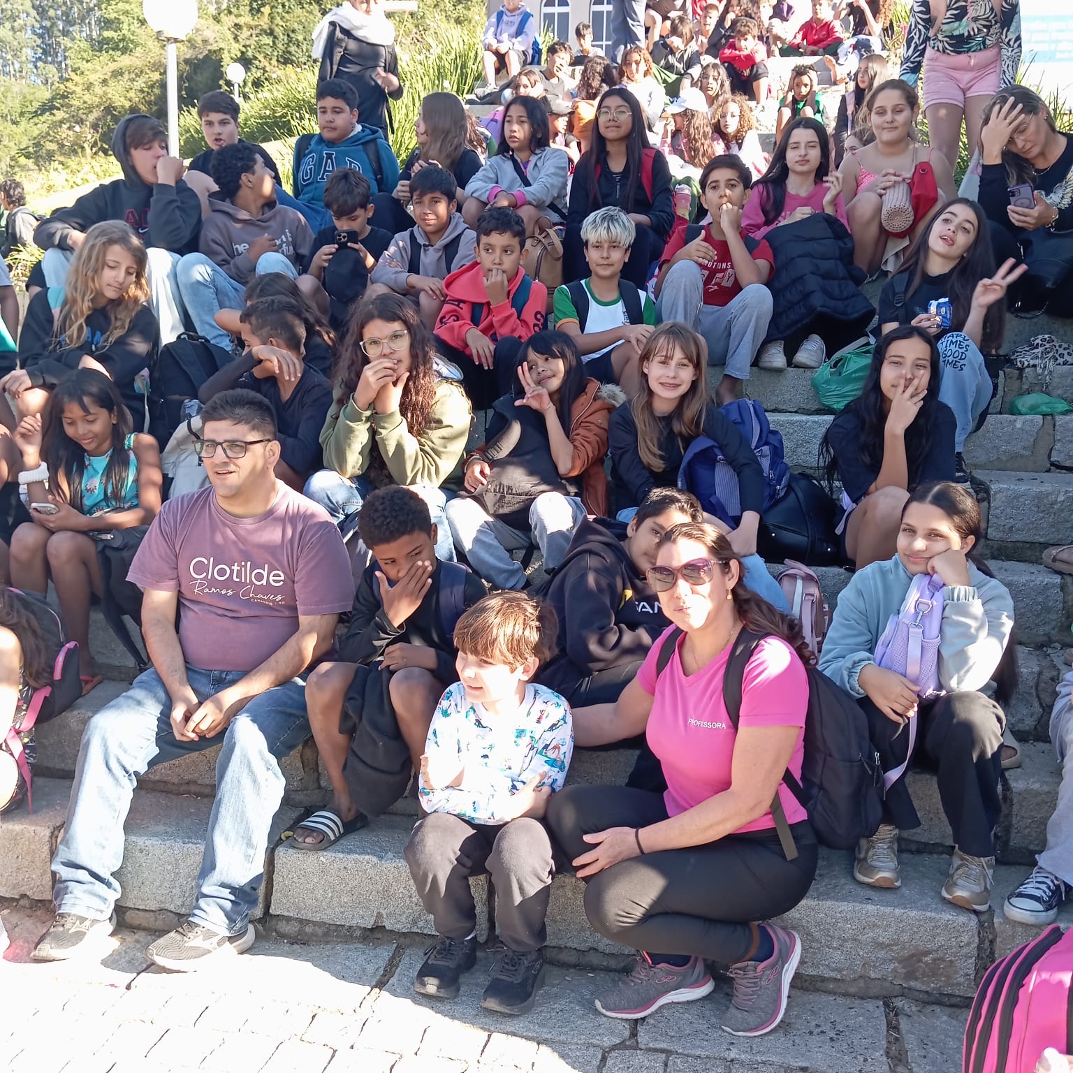 “Camboriú – A Cidade da Gente”: estudantes transformam patrimônio local em obra literária “Camboriú – A Cidade da Gente”: estudantes transformam patrimônio local em obra literária